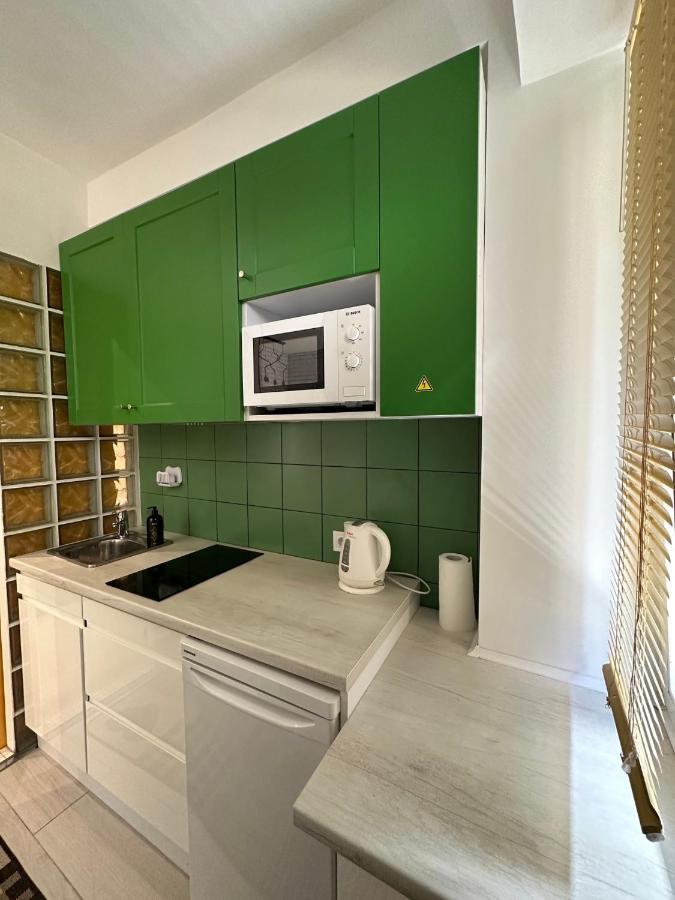 Kuss Apartments Lviv Buitenkant foto